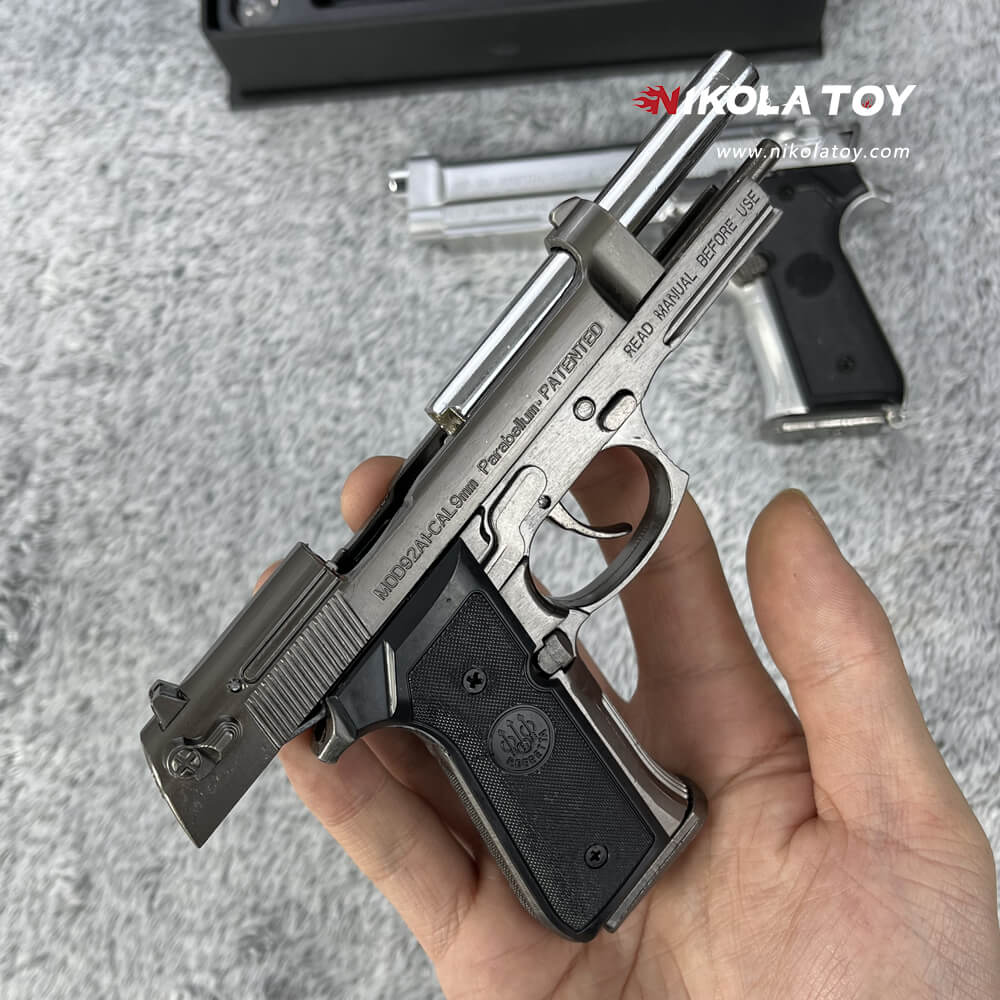 Beretta M9 Modelo